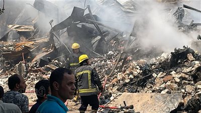 حريق في مخزن كارتون بالهرم