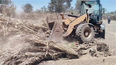 إزالة 30 حالة تعدٍّ على الأراضي الزراعية وأملاك الدولة في إبشواي بالفيوم