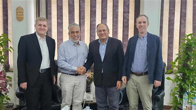 رئيس مركز البحوث الزراعية يبحث مع نائب مدير