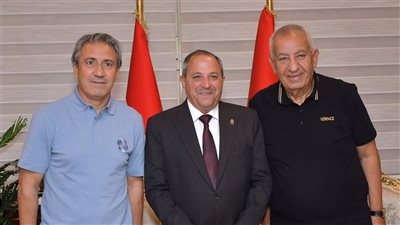 كامل أبو علي يوجه الشكر إلى محافظ بورسعيد