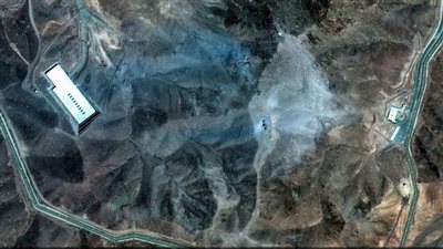 البيت الأبيض: يورانيوم إيران المخصب 