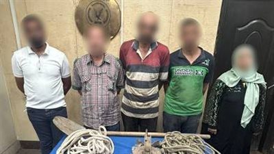 ضبط سيدة و4 أشخاص بتهمة التنقيب عن الآثار داخل ورشة بالجمالية