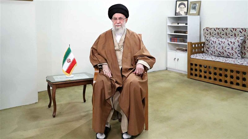 خامنئى، فيتو 