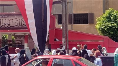 ارتياح بين طلاب الثانوية العامة بالفيوم لسهولة امتحاني الفيزياء والتاريخ