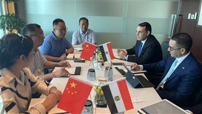 وزير الاستثمار يعقد لقاءات مع مسئولي 6 شركات صينية كبرى