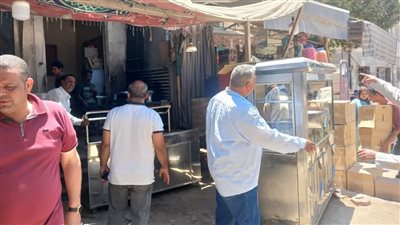 4 محاضر نظافة و34 إزالة إدارية بحملة مكبرة لإزالة الإشغالات بقنا (صور)