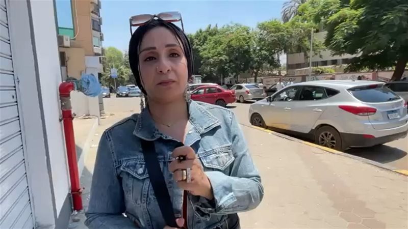 ولية أمر طالبين بالثانوية