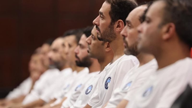بيراميدز، فيتو