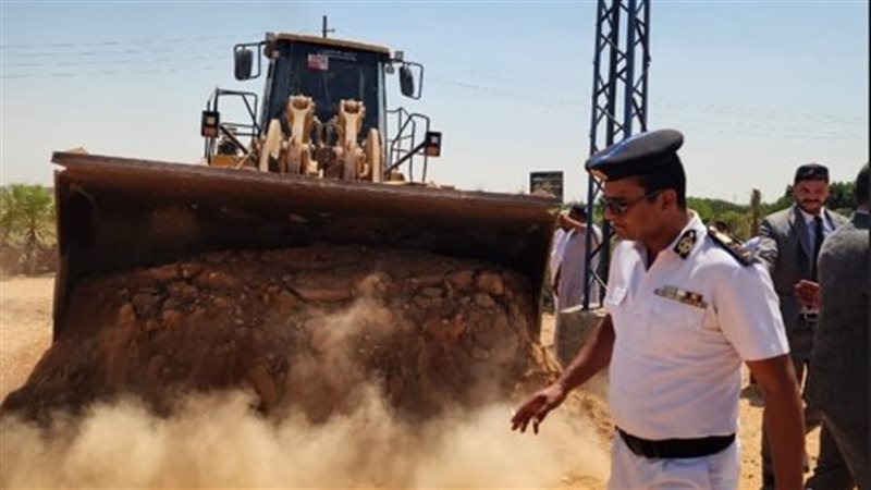 استرداد 153 فدانا
