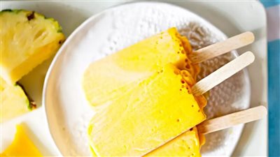 طريقة تحضير آيس كريم طبيعي ومنعش بالمنزل