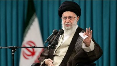 المرشد الإيراني: لا ننوي امتلاك قنبلة نووية وقصة حزب الله مستمرة بلبنان