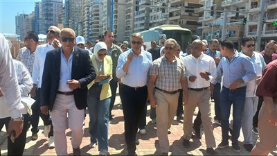 وفد محلية البرلمان يتفقد مشروع تطوير الشواطئ وتوسعة الكورنيش بالإسكندرية 