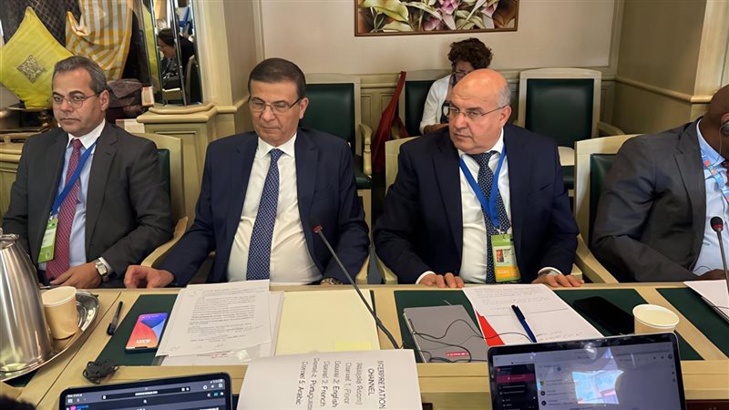 وزير الزراعة في قمة