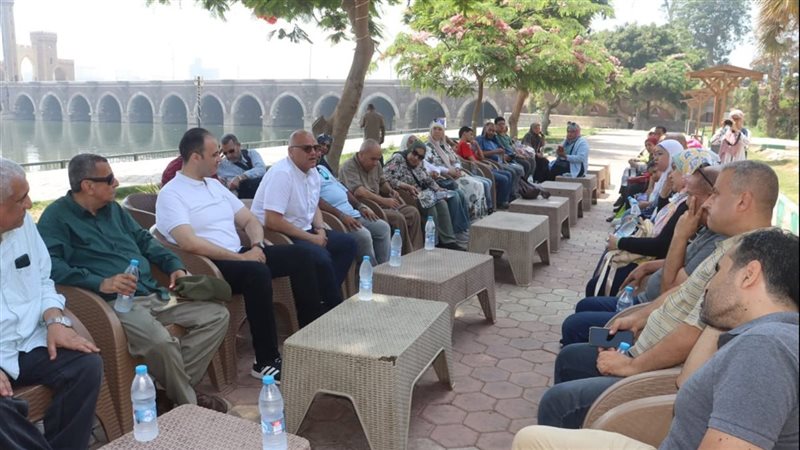 محافظ القليوبية خلال