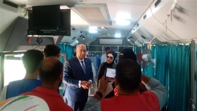 ورشة عمل لمناقشة حالات أورام الكبد بمستشفى حميات قنا