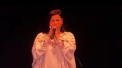 تصفيق ورقص على المسرح، شيرين تشعل أجواء ختام مهرجان موازين بالمغرب (فيديو وصور)