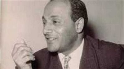 محمد عبد الحليم عبد الله.. تميز في القصة والرواية معًا.. بعض أعماله تحولت إلى أفلام ومسلسلات.. رأس تحرير مجلة مجمع الخالدين.. ورحل في مثل هذا اليوم قبل 55 عامًا