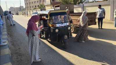 التوك توك أسرع وسيلة لنقل طلاب الثانوية العامة للجان الامتحان في الدقهلية (صور) 