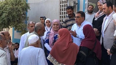 محافظ الدقهلية يتفقد عيادة التأمين الصحي الشاملة بشربين (صور)