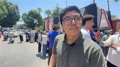 طلاب الثانوية العامة بالدقي: الإنجليزي سهل ونمنا في اللجنة بعد ما خلصنا (فيديو)