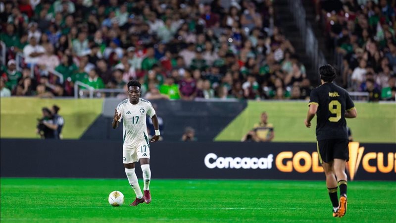 منتخب السعودية ضد
