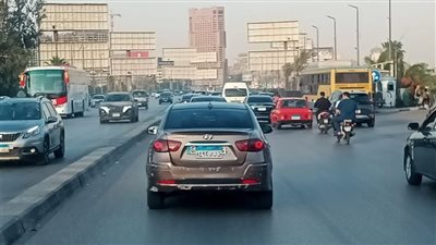 هدوء نسبي وكثافات محدودة في حركة المرور بالقاهرة والجيزة اليوم