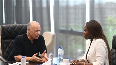 تفاصيل اجتماع أبو ريدة مع مدير الاتحادات الأعضاء بالكاف