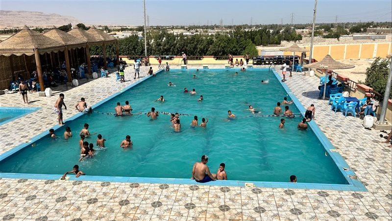 محافظ قنا يتابع تطوير