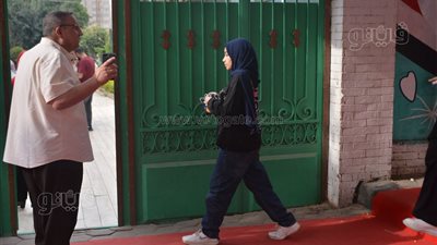 بدء دخول طلاب الثانوية العامة 2025 لجان امتحان التفاضل والتكامل (فيديو وصور)