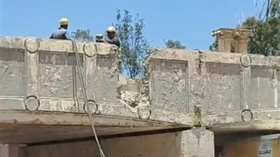 بدء أعمال الهدم الجزئي لنفق المندرة التاريخي بالإسكندرية لإنشاء المترو (صور)