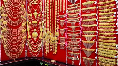 سعر جرام الذهب مساء اليوم الخميس 