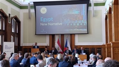 وزير الاستثمار يشارك بفعاليات منتدى الأعمال المصري التشيكى