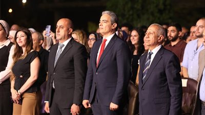 اختتام فعاليات مناقشة مشروعات تخرج طلاب الإعلام بالأكاديمية العربية للعلوم والتكنولوجيا 