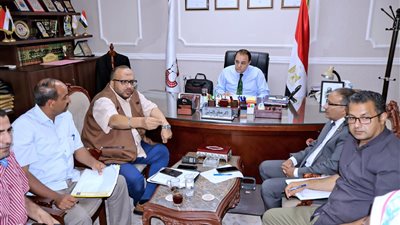 استجابة للأهالي، محافظ سوهاج يقرر وقف خط السيب النهائي للمصرف الزراعي بمركز المنشاة