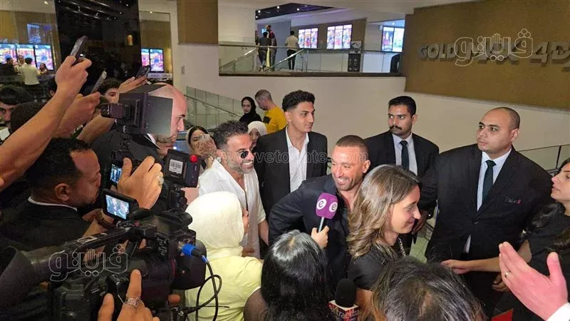 احمد فهمي واحمد السقا،
