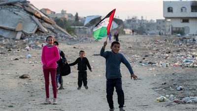 الاحتلال الإسرائيلى يحتجز أطفالا مشاركين فى مخيم صيفى بالخليل