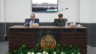 وزير الاتصالات يلتقي بالمتقدمين للالتحاق بمبادرة 