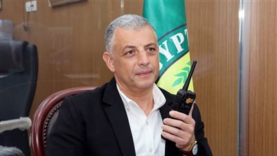 محافظ الإسماعيلية يوجه بتسريع وتيرة العمل في ملفات التصالح والتقنين (صور)