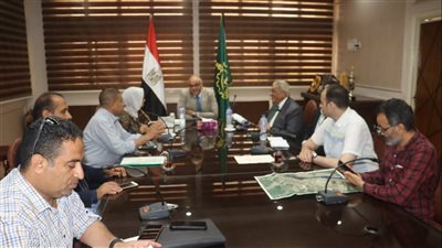 محافظ القليوبية يبحث تنفيذ المرحلة الرابعة من 