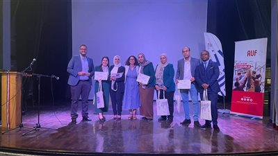 باحث بجامعة عين شمس يفوز بجائزة أفضل رسالة دكتوراه بالفرنسية ويُمثل مصر دوليًا في رومانيا