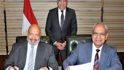 وزير الطيران يشهد توقيع بروتوكولات تعاون لتأهيل الكوادر المتخصصة 