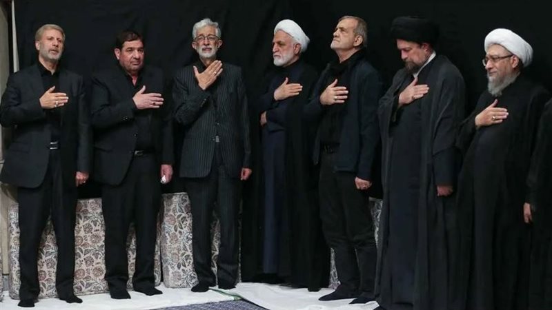 قيادات إيرانية في