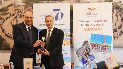 مصر للطيران للخطوط الجوية توقع عددًا من بروتوكولات التعاون مع الجامعات 