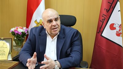 وكيل طب قصر العيني لـ فيتو: خطة لدمج الذكاء الاصطناعي في تدريب الأطباء.. نقدم الخدمة الصحية لأكثر من 2 مليون مريض سنويا.. وهذا دور القوافل في المحافظات النائية