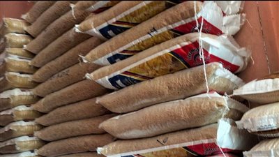  ضبط 2 طن مكرونة و1200 زجاجة مياه غازية مجهولة المصدر بالشرقية