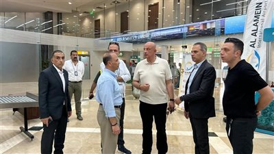 وائل النشار يوجه بتعزيز جاهزية مطار العلمين مع تنامي حركة التشغيل