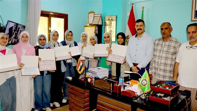 تكريم اوائل بني عبيد