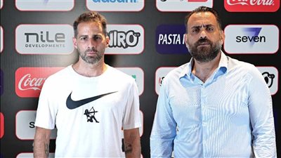 بتواجد جون إدوارد، شاهد جلسة التصوير الرسمية لـ يانيك فيريرا