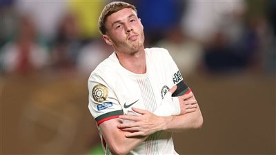 إصابة غريبة لـ كول بالمر تبعده عن تشيلسي 