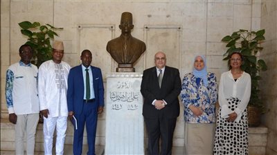 دعما للبرنامج الفرنسي، طب قصر العيني تستقبل وفدا من سفارة بوركينا فاسو